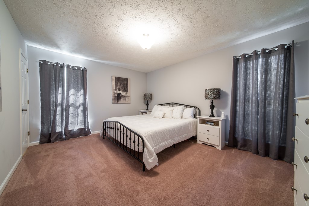 100 Riverside Drive Valley, AL 36854 - Photo 14 of 37