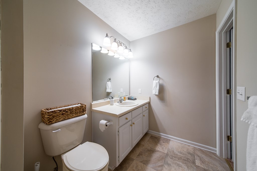 100 Riverside Drive Valley, AL 36854 - Photo 18 of 37