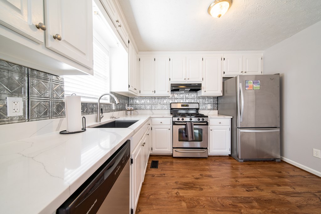100 Riverside Drive Valley, AL 36854 - Photo 21 of 37