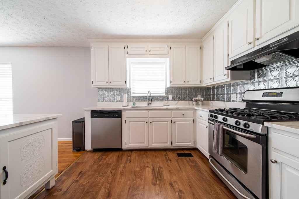 100 Riverside Drive Valley, AL 36854 - Photo 23 of 37