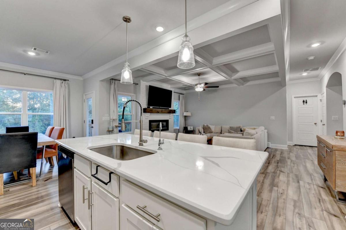 298 Ryston Way Grayson, GA 30017 - Photo 12 of 93