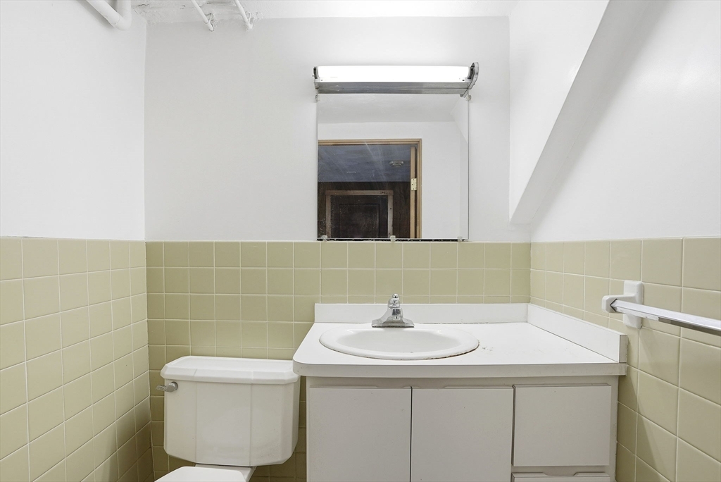 8 Ledgewood Drive Canton, MA 02021 - Photo 25 of 40