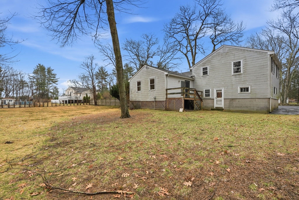 8 Ledgewood Drive Canton, MA 02021 - Photo 31 of 40