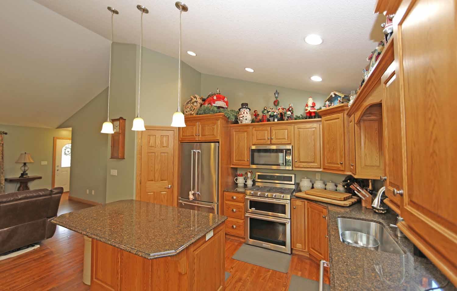 15650 Carson Road Mount Vernon, OH 43050 - Photo 11 of 36