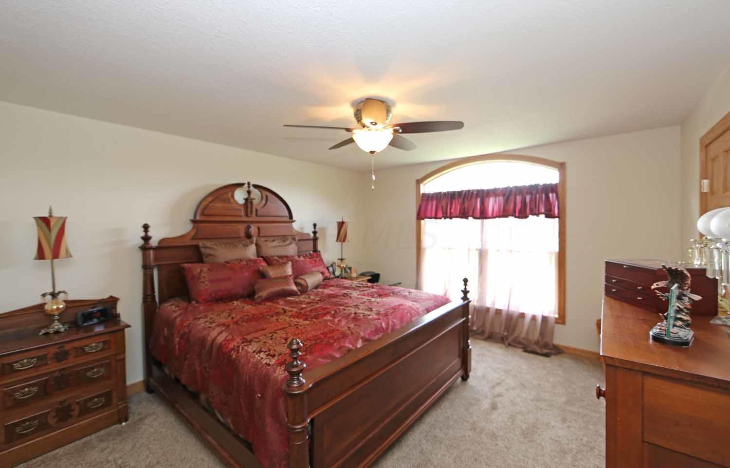15650 Carson Road Mount Vernon, OH 43050 - Photo 14 of 36