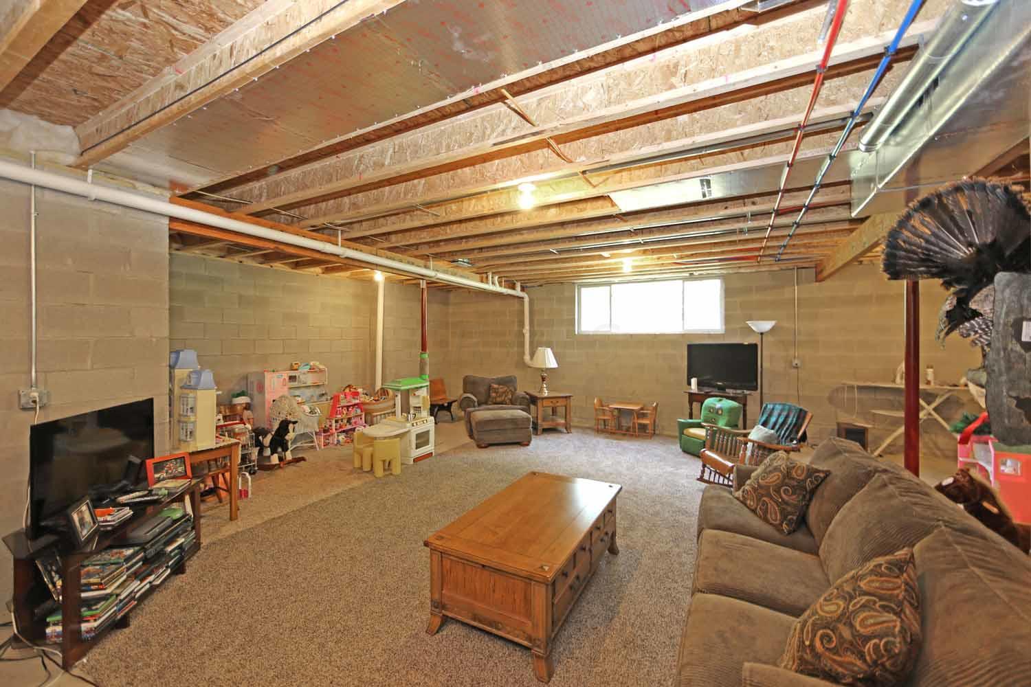 15650 Carson Road Mount Vernon, OH 43050 - Photo 24 of 36