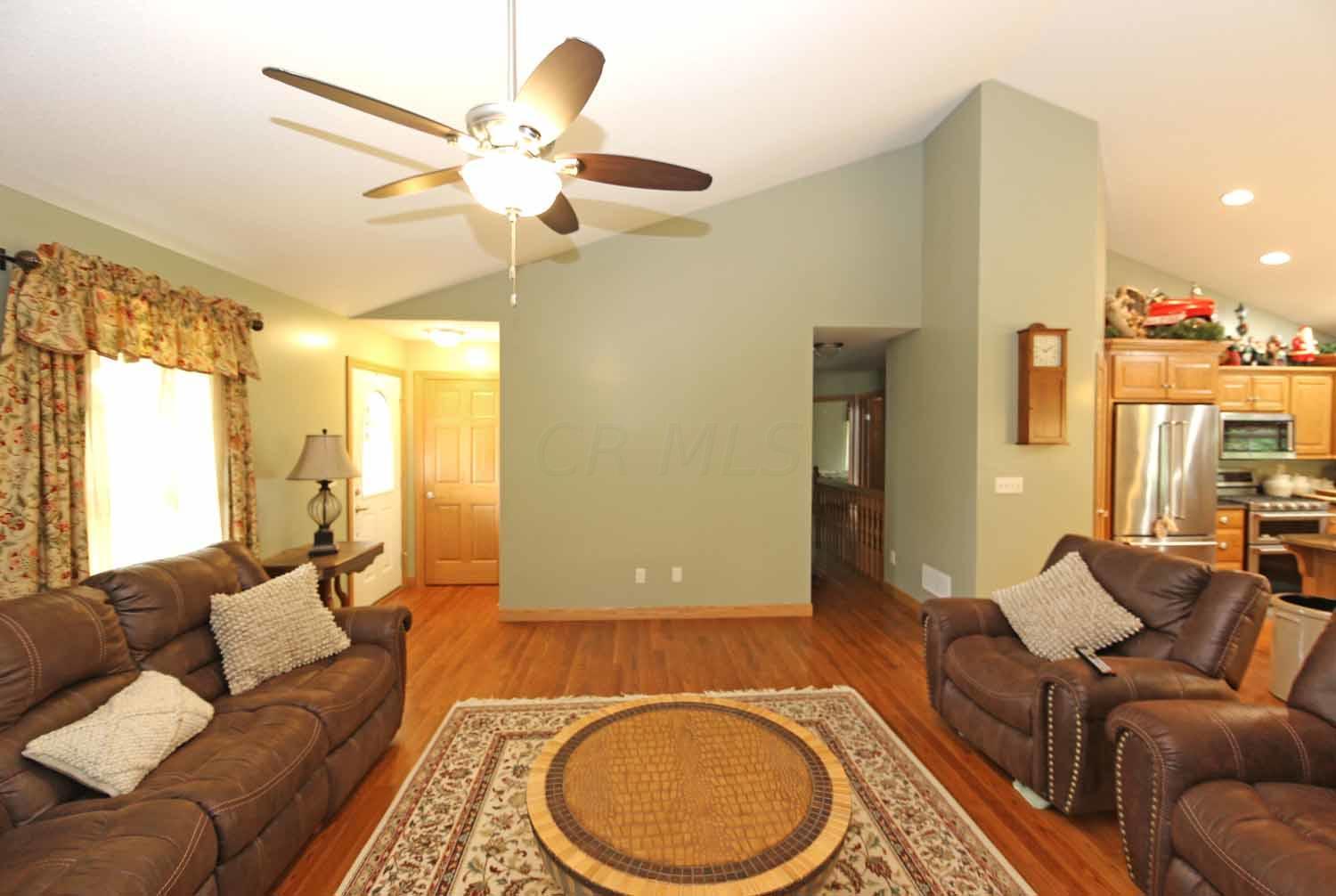 15650 Carson Road Mount Vernon, OH 43050 - Photo 5 of 36