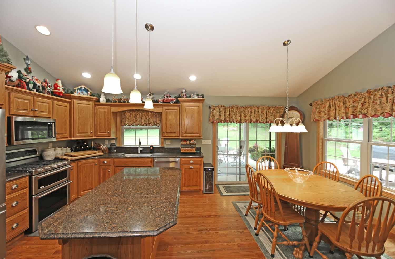 15650 Carson Road Mount Vernon, OH 43050 - Photo 6 of 36