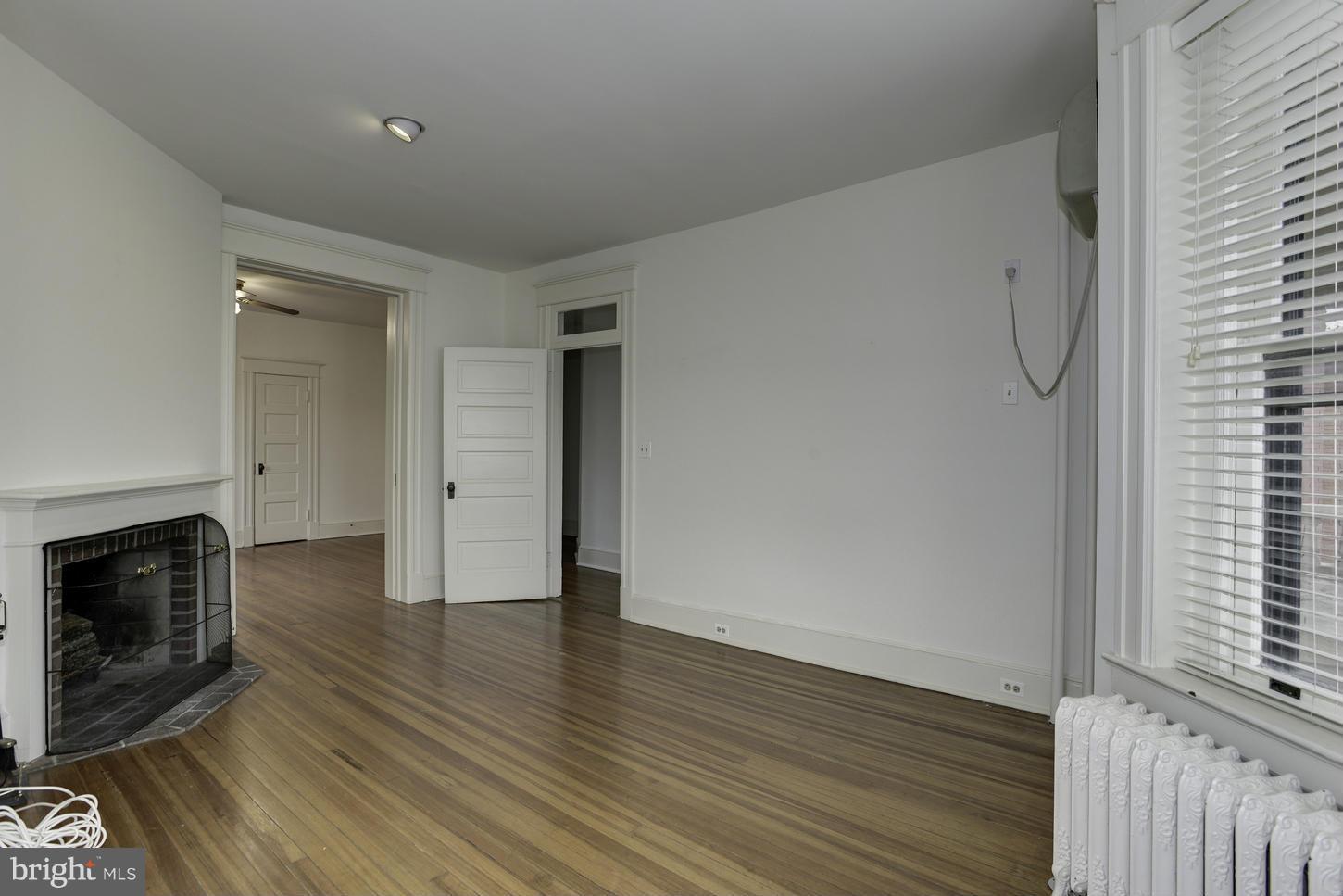 406 Cedar Street Northwest, Unit 3 Washington, DC 20012 - Photo 11 of 30 Living Room