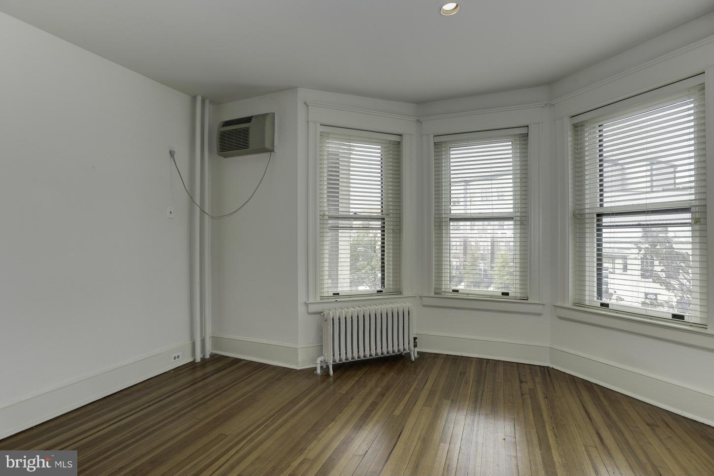 406 Cedar Street Northwest, Unit 3 Washington, DC 20012 - Photo 12 of 30 Living Room