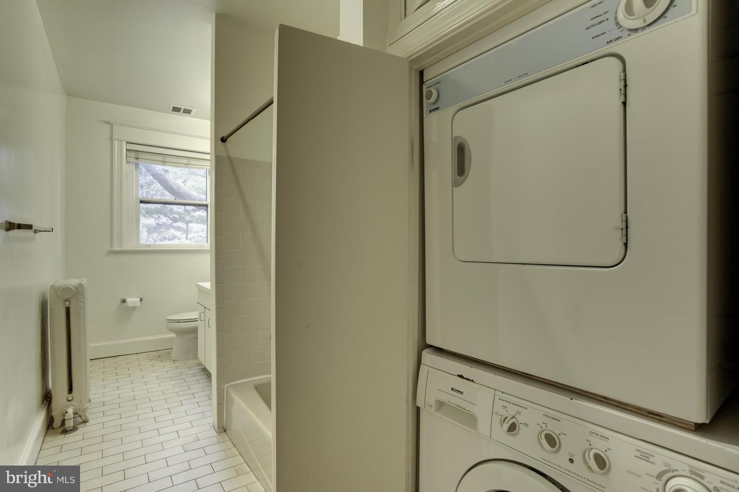 406 Cedar Street Northwest, Unit 3 Washington, DC 20012 - Photo 20 of 30 Bath / Laundry