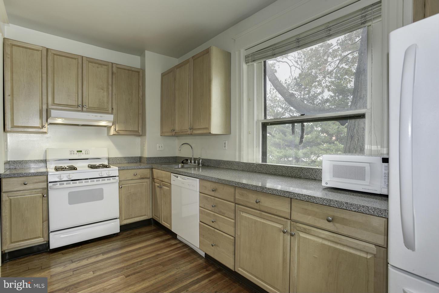 406 Cedar Street Northwest, Unit 3 Washington, DC 20012 - Photo 25 of 30 Kitchen