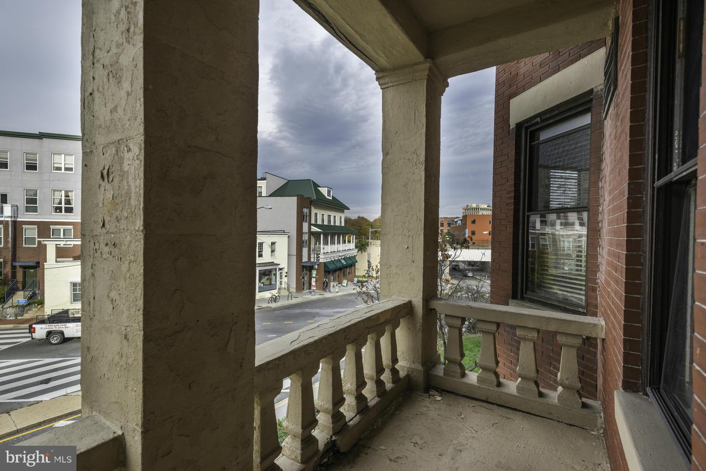 406 Cedar Street Northwest, Unit 3 Washington, DC 20012 - Photo 6 of 30 Balcony