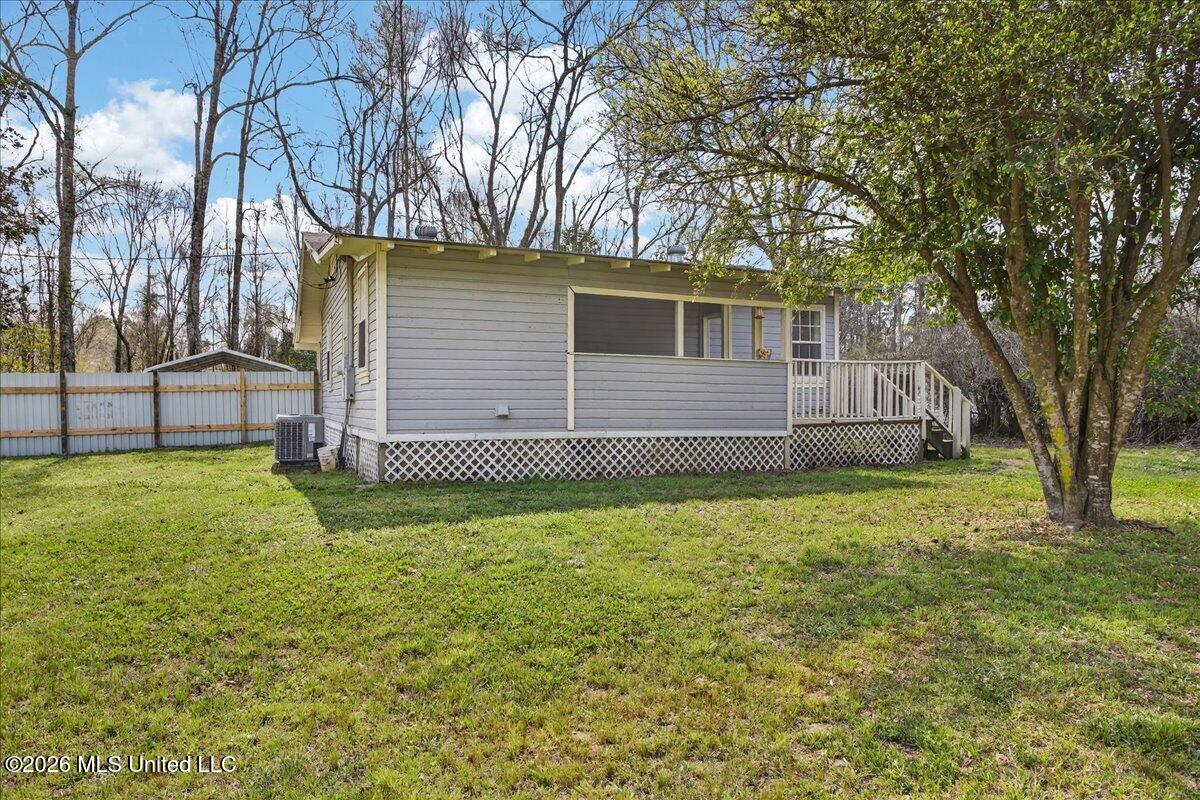 40 Burborne Street Brooklyn, MS 39425 - Photo 21 of 21 Fenced Backyard