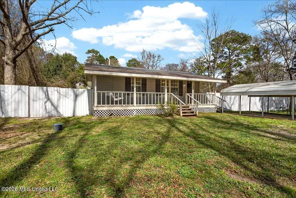 $118,000 | 40 Burborne Street, Brooklyn, MS 39425