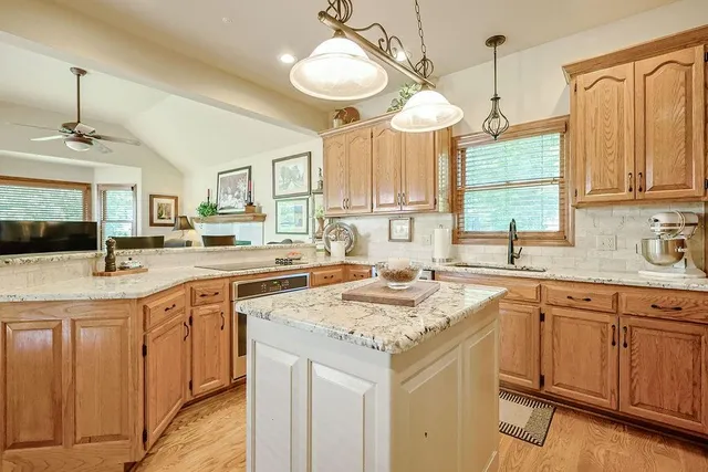 $530,000 | 3309 Westwood Drive, St. Joseph, MO 64505