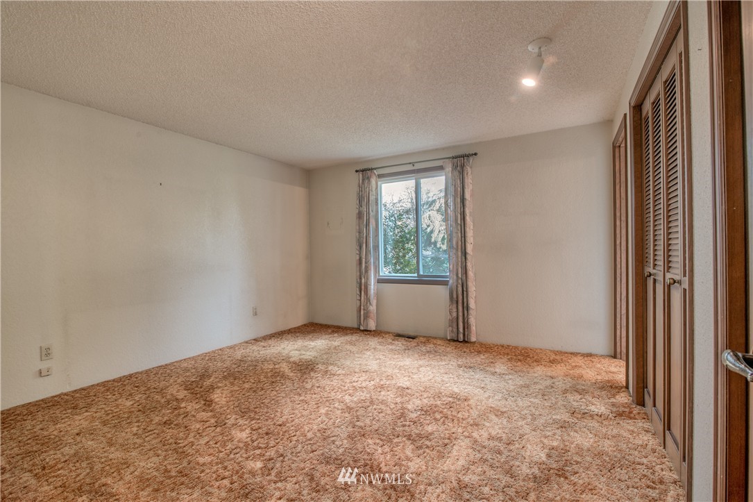 845 Reiten Road Kent, WA 98030 - Photo 14 of 19 Gallery Image 14