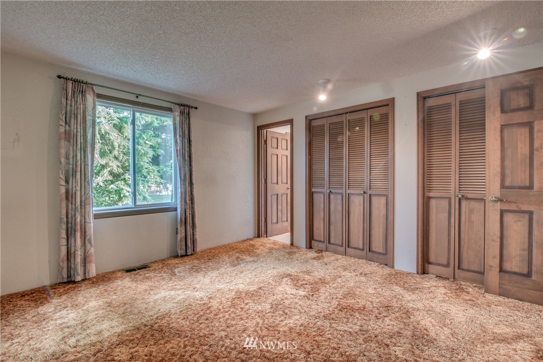 845 Reiten Road Kent, WA 98030 - Photo 15 of 19 Gallery Image 15