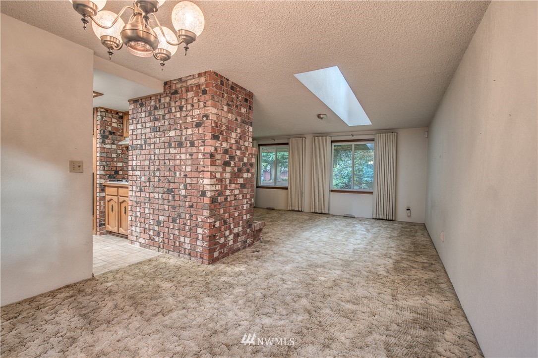 845 Reiten Road Kent, WA 98030 - Photo 6 of 19 Gallery Image 6