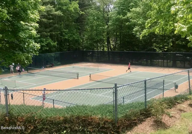 $180,000 | 314-316 Lakeshore Drive, Sandisfield, MA 01255