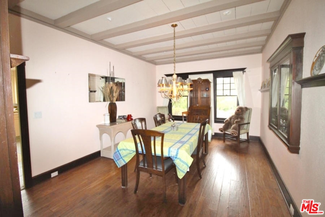 989 Tornoe Road Santa Barbara, CA 93105 - Photo 4 of 18 Gallery Image 4
