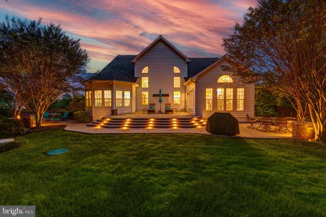 $1,450,000 | 9348 Occoquan Overlook Drive, Lorton, VA 22079