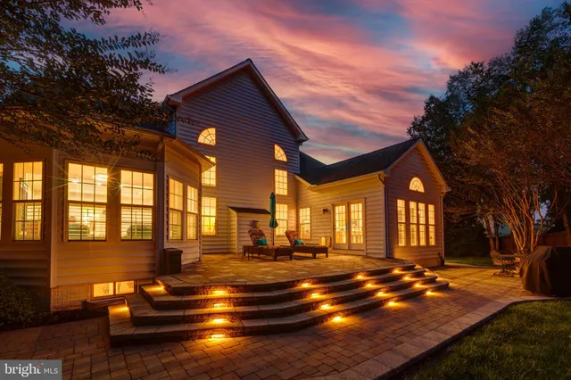 $1,450,000 | 9348 Occoquan Overlook Drive, Lorton, VA 22079