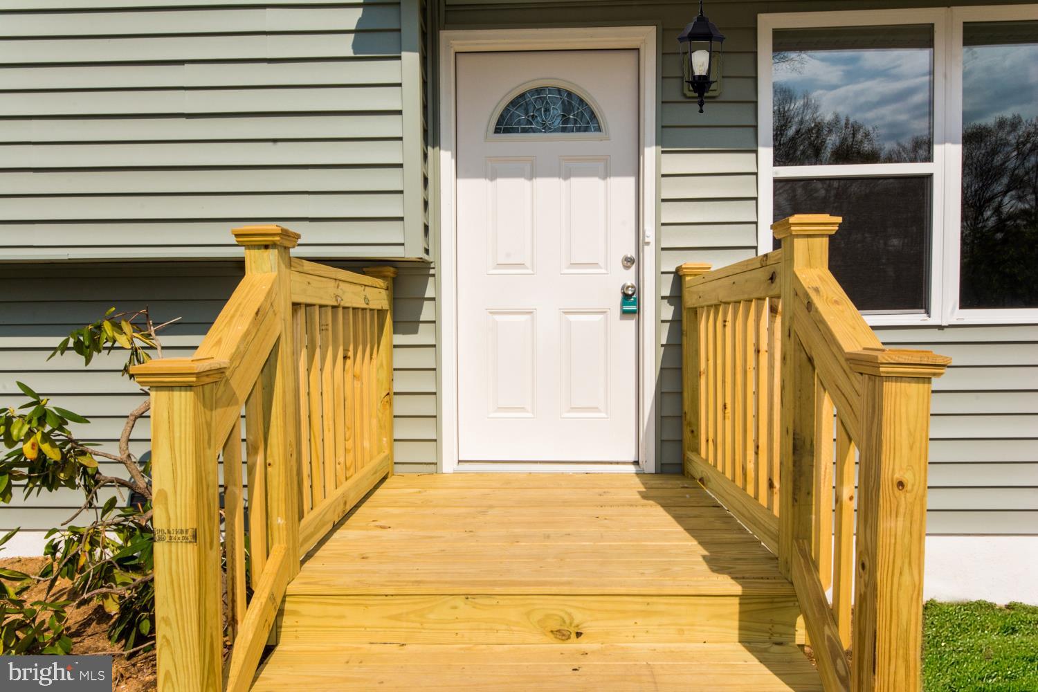 4665 Robin Road Newfield, NJ 08344 - Photo 4 of 28