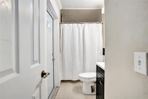 $615,000 | 4221 Northeast 13th Avenue, Oakland Park, FL 33334