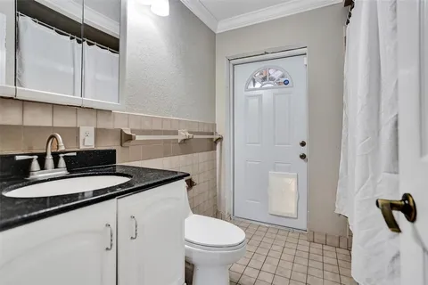 $615,000 | 4221 Northeast 13th Avenue, Oakland Park, FL 33334