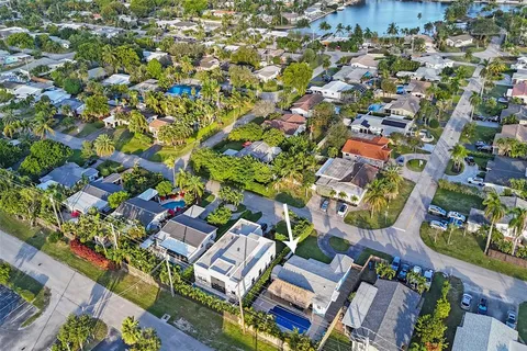 $615,000 | 4221 Northeast 13th Avenue, Oakland Park, FL 33334