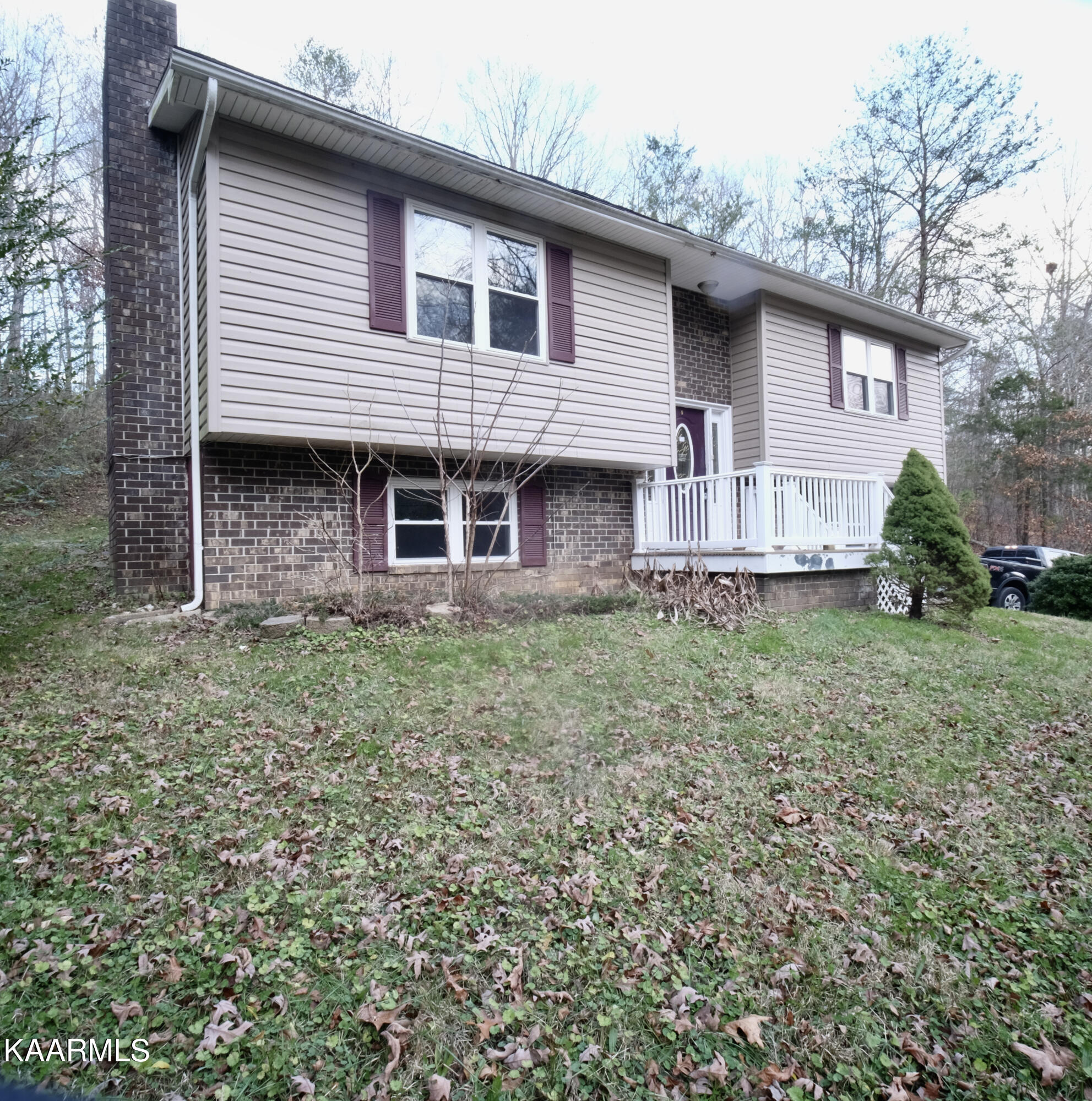 667 Hassler Mill Road Harriman, TN 37748 - Photo 2 of 19 DSCF9243