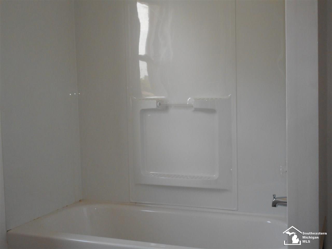 58 Maple Street River Rouge, MI 48218 - Photo 21 of 28