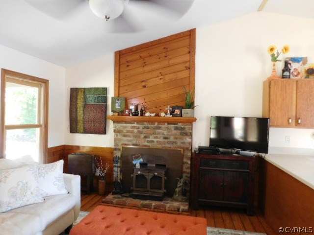 4463 Broadstreet Road Gum Spring, VA 23065 - Photo 9 of 16