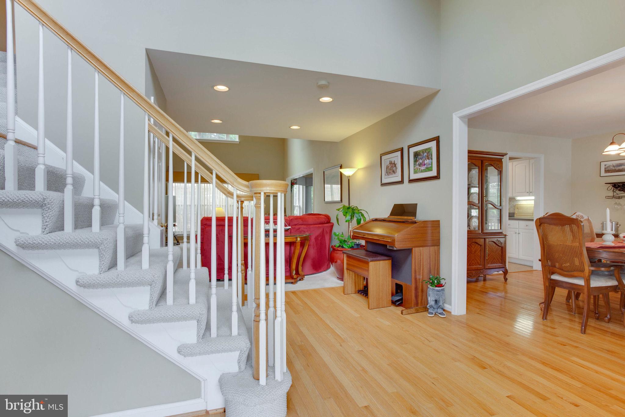 3931 Germantown Road Edgewater, MD 21037 - Photo 11 of 42 Front Entranceway