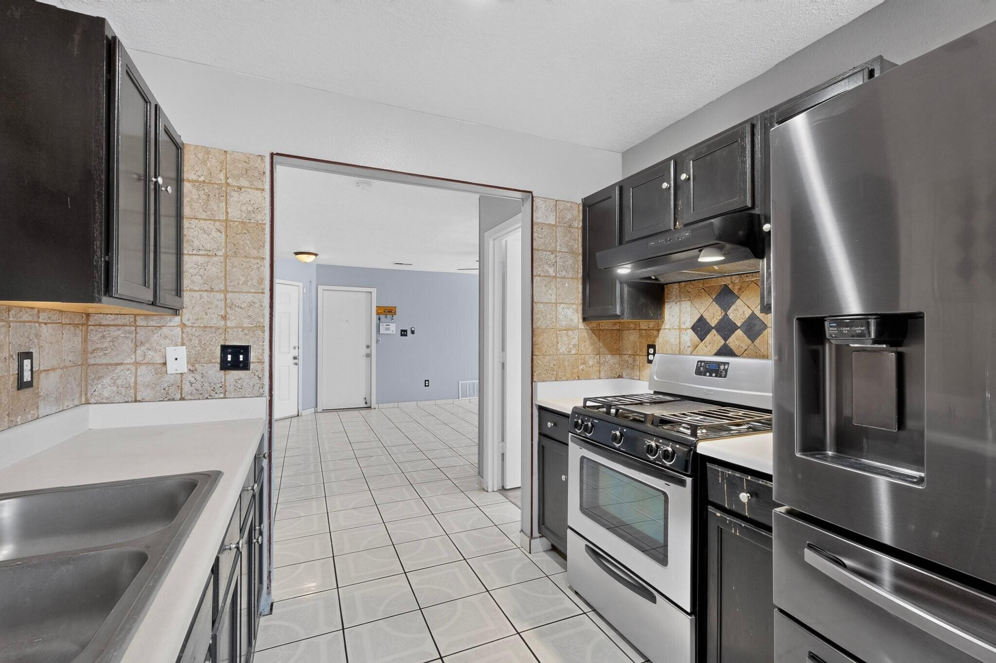 7304 Rainmaker Road Southwest Albuquerque, NM 87121 - Photo 12 of 39 Gallery Image 12