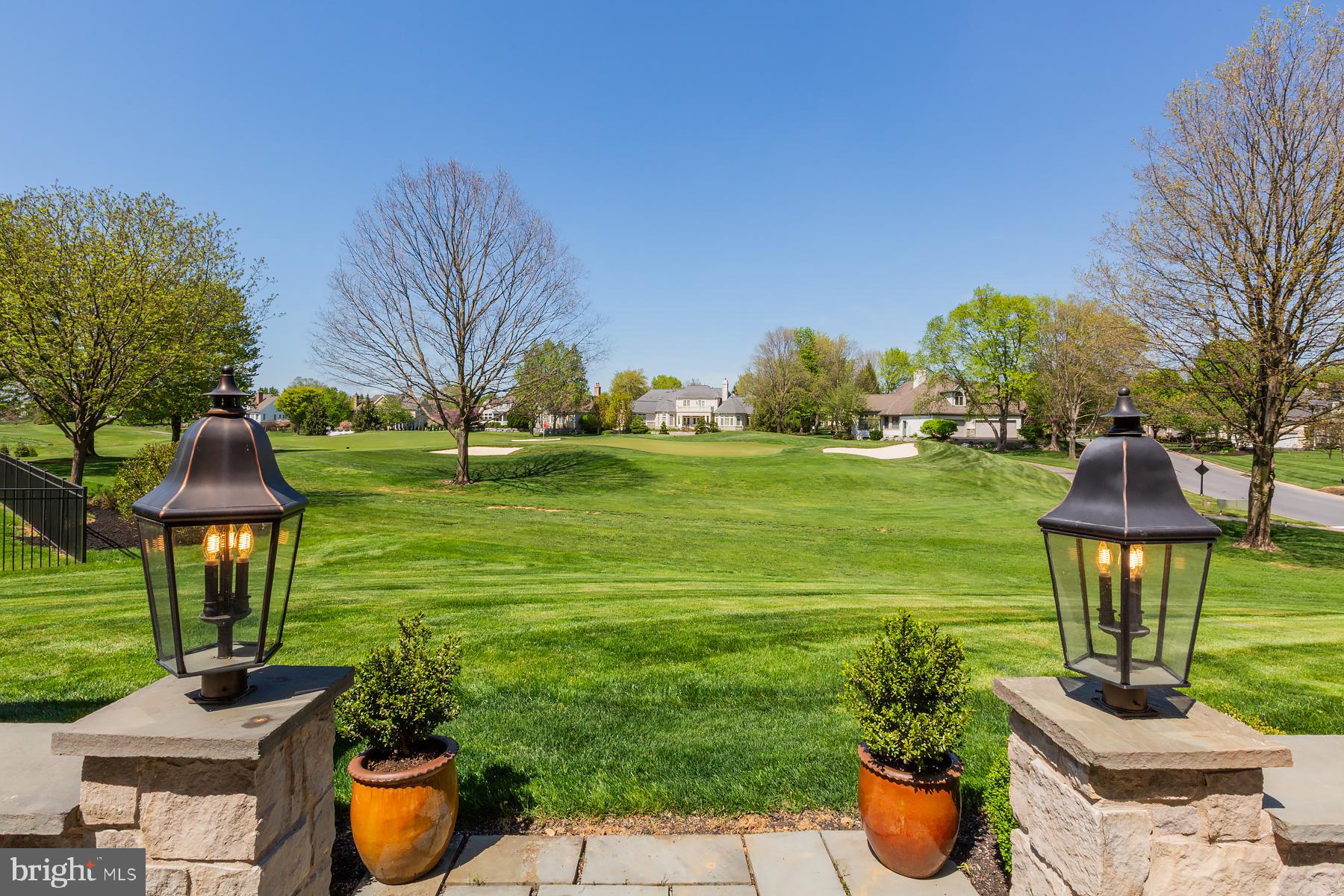 801 Greenside Drive Lititz, PA 17543 - Photo 3 of 57