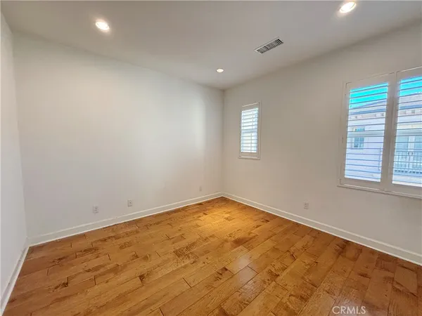 $5,700 | 109 Mustang, Irvine, CA 92602