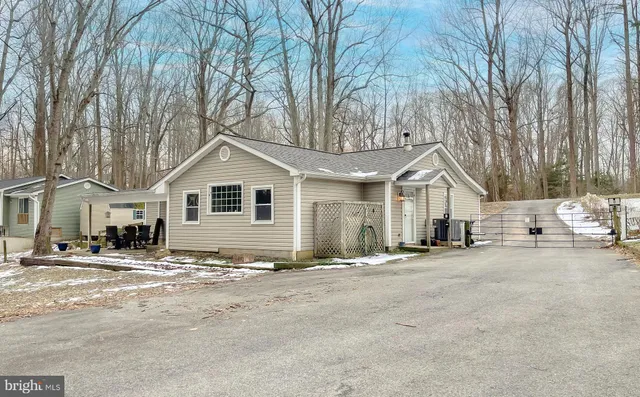 $2,400 | 39848 Cathy Circle, Mechanicsville, MD 20659