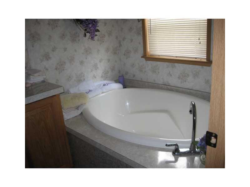 5 Old Pond Road Dexter, ME 04930 - Photo 18 of 22 Master Bath/Spa.