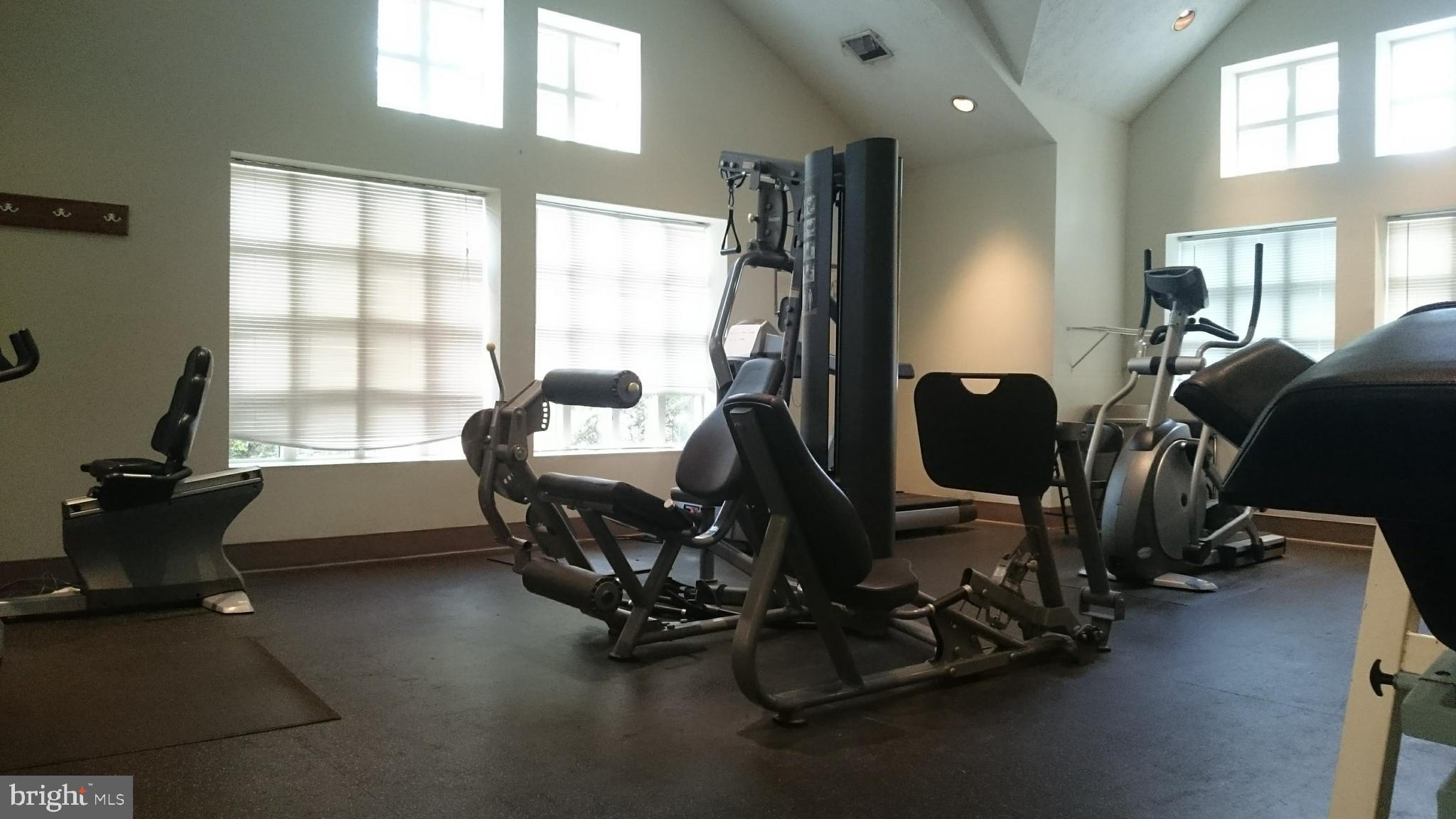 13611 Sir Thomas Way, Unit 1B32 Silver Spring, MD 20904 - Photo 34 of 39