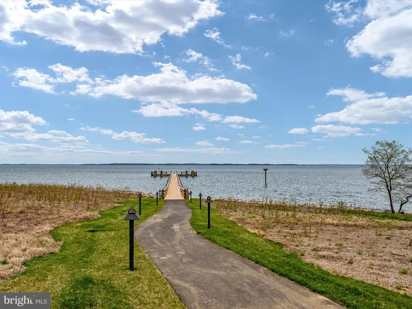 $560,000 | 4000 Herons Nest Way, Unit 22, Chester, MD 21619