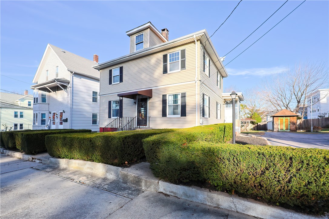 93 Andrews Street Woonsocket, RI 02895 - Photo 1 of 50