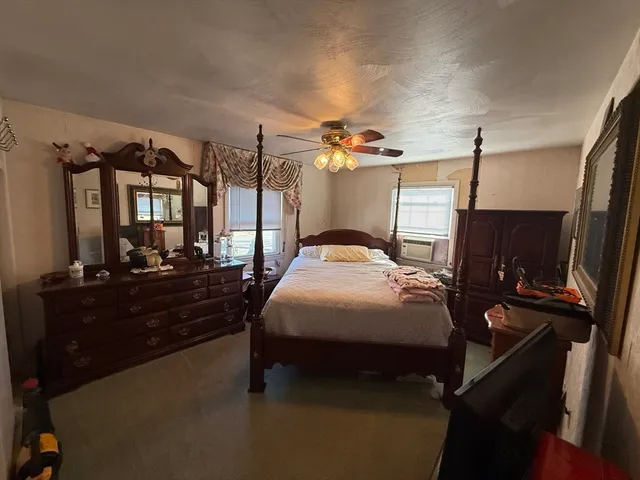 $324,900 | 98 Greenpoint Circle, Chicopee, MA 01020