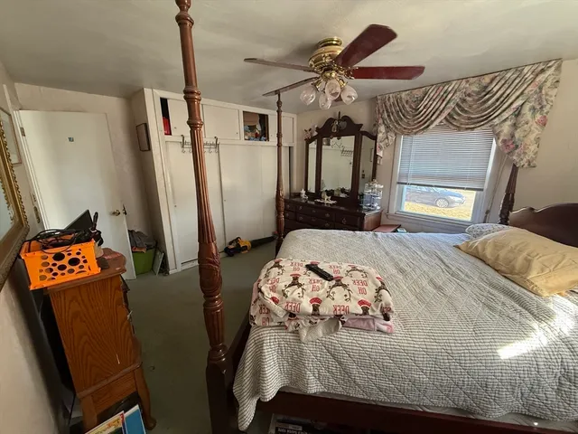 $324,900 | 98 Greenpoint Circle, Chicopee, MA 01020