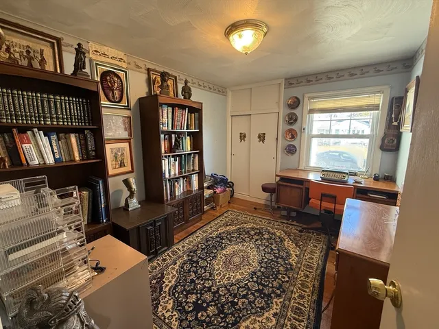 $324,900 | 98 Greenpoint Circle, Chicopee, MA 01020