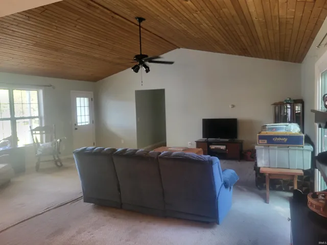 $234,000 | 8715 East Long Ln Drive, Knox, IN 46534