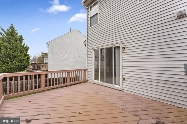 $425,000 | 8432 Limbaugh Way, Bristow, VA 20136