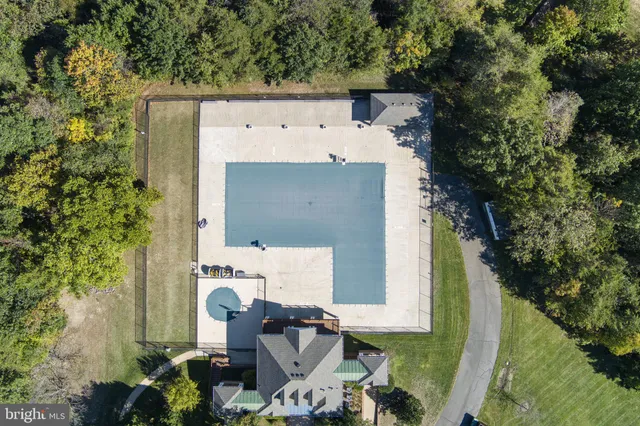 $425,000 | 8432 Limbaugh Way, Bristow, VA 20136