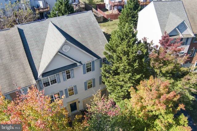 $425,000 | 8432 Limbaugh Way, Bristow, VA 20136